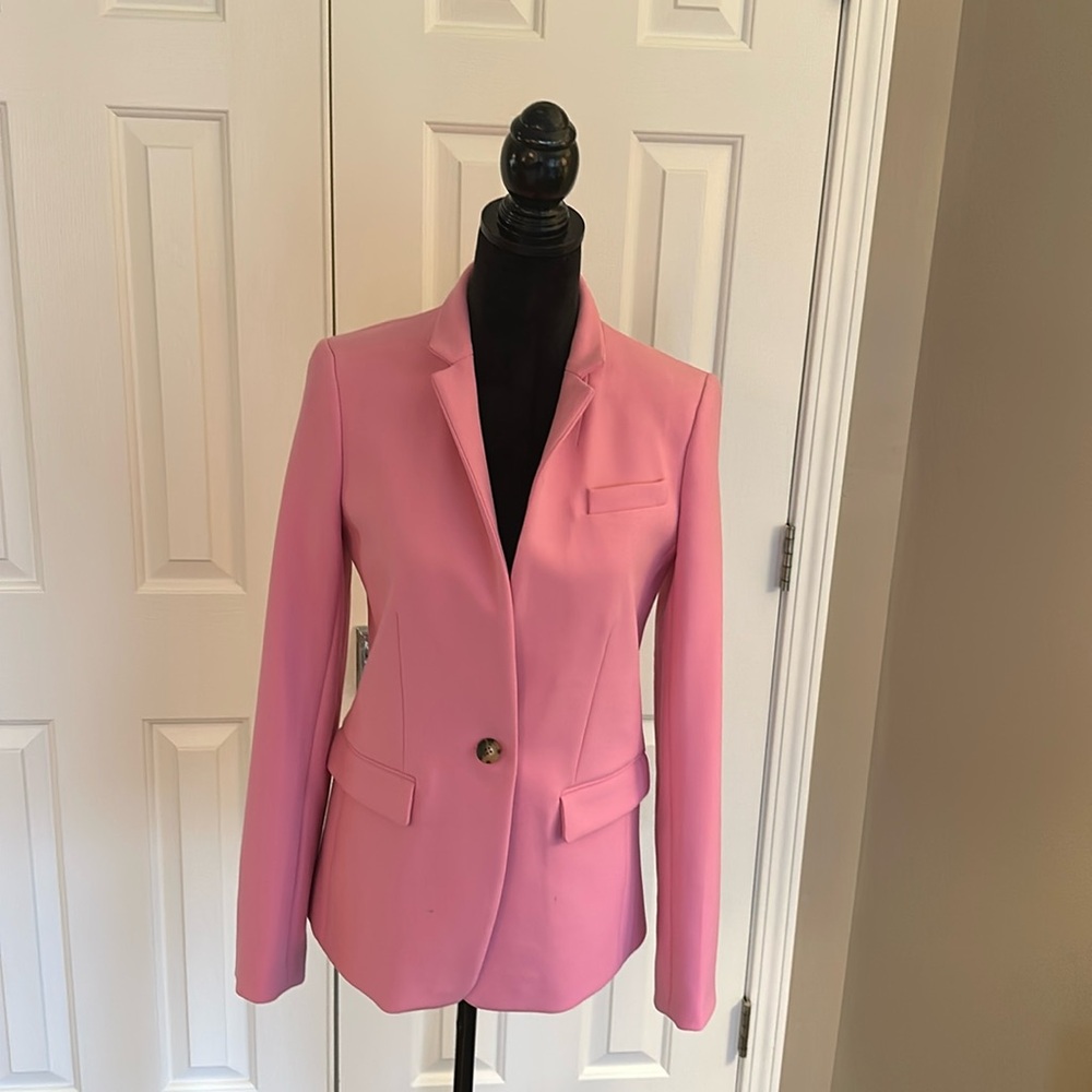 Elegant Pink Women's Blazer